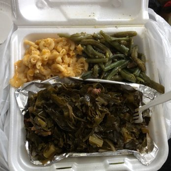 Blended Flavors - Veggie platter after taxes $11.xx yummers. Mac n cheese, collard greens and string beans. - Southern Near Me - Linden, New Jersey