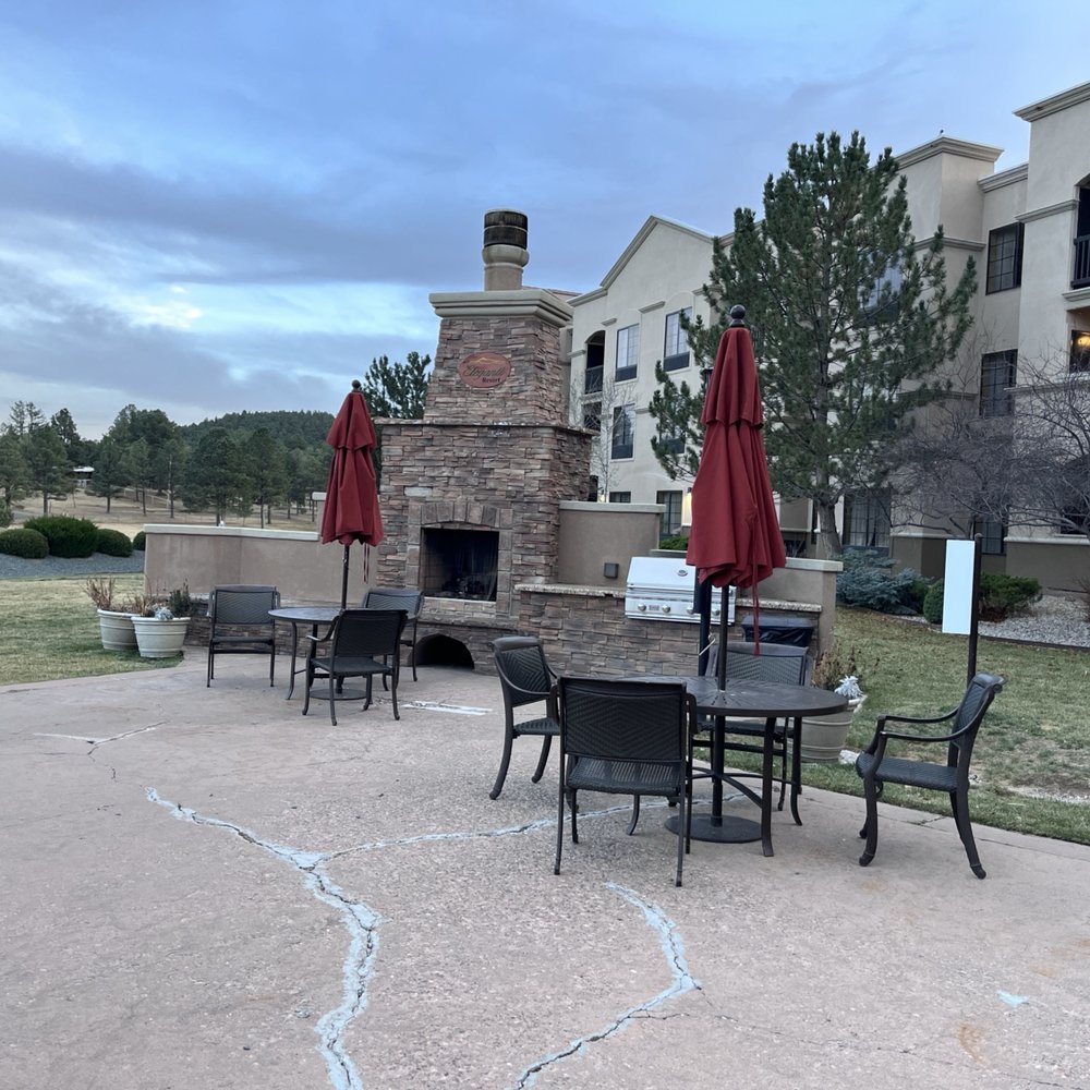 MCM Elegante Lodge & Resort - Outdoor area - Hotels Near Me - Ruidoso, New Mexico MCM Elegante Lodge & Resort - Outdoor area - Hotels Near Me - Ruidoso, New Mexico