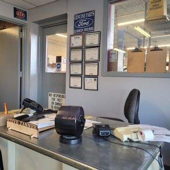 High Tech Transmission Specialists - Office - Auto Repair Near Me - Arlington, Texas High Tech Transmission Specialists - Office - Auto Repair Near Me - Arlington, Texas