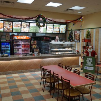 Pizza Nova - Good location for lunch - Pizza Near Me - Hamilton, Ontario