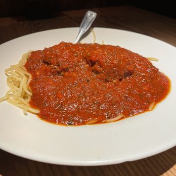 DeGidio's Restaurant & Bar, St. Paul - Spaghetti & Meatballs - Italian Near Me - Saint Paul, Minnesota DeGidio's Restaurant & Bar, St. Paul - Spaghetti & Meatballs - Italian Near Me - Saint Paul, Minnesota