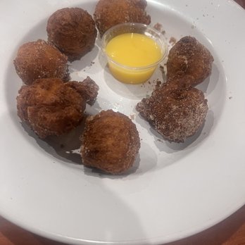 Maverick Biscuit - Biscuit donut holes with lemon curd dipping sauce - Breakfast & Brunch Near Me - Mauldin, South Carolina Maverick Biscuit - Biscuit donut holes with lemon curd dipping sauce - Breakfast & Brunch Near Me - Mauldin, South Carolina