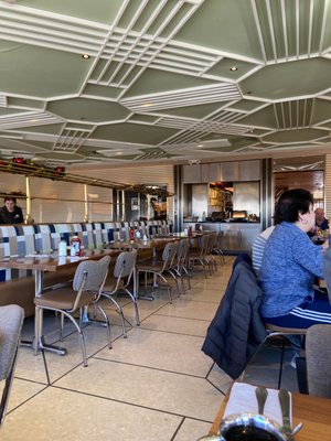 Tick Tock Diner by null