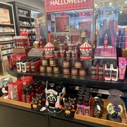 Bath & Body Works