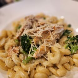 Bay Lake - Cajun Chicken Pasta