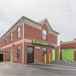 Extra Space Storage - Security Screens
