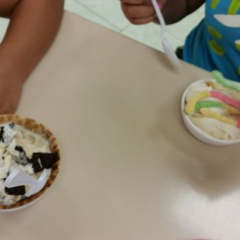 Dulce Vida Ice Cream Factory - We got a ridiculous amount of food and ice cream for only $20 - Ice Cream & Frozen Yogurt Near Me - Columbus, Ohio
