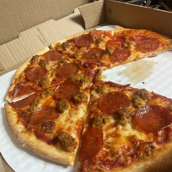 Valley Pizza - Small thin crust pepperoni and sausage - Pizza Near Me - Buena Vista, Pennsylvania Valley Pizza - Small thin crust pepperoni and sausage - Pizza Near Me - Buena Vista, Pennsylvania