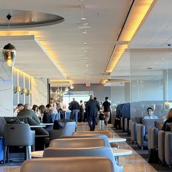 United Polaris Lounge - San Francisco International Airport - Lounge area