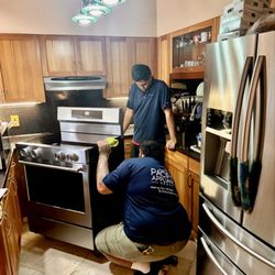 Pacific Appliance Group - Jr. Installing stove...Excellent Customer Service