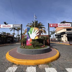 Puerto de Frutos - Entrance