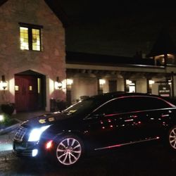 Amazing Taxi and Limo - Cadillac Sedan Luxury Car
