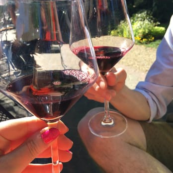 Sequoia Grove Winery - Cab franc - don't miss it! - Wine Tasting Room Near Me - Rutherford, California Sequoia Grove Winery - Cab franc - don't miss it! - Wine Tasting Room Near Me - Rutherford, California