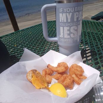 Barbara's Fishtrap - Fried jumbo prawns - Seafood Near Me - Half Moon Bay, California Barbara's Fishtrap - Fried jumbo prawns - Seafood Near Me - Half Moon Bay, California