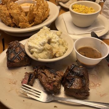 Texas Roadhouse - Kid's ribs and filet. I adore their sauce! - Barbeque Near Me - Waterbury, Connecticut