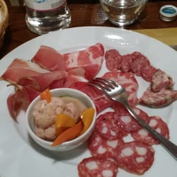 Osteria Dell'angelo di Bernini Cristina e Capaccioli Rossana - Best Tuscany appetizer!