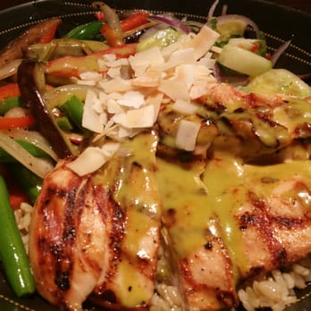 Pacific Catch - Thai curry chicken rice bowl with our choice of chicken - Seafood Near Me - Dublin, California