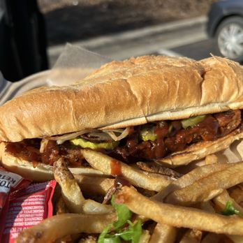 The Smokin' Onion - Vegan McRib Profile Pic - Food Trucks Near Me - Asheville, North Carolina