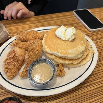 IHOP - Chicken & Pancakes - Breakfast & Brunch Near Me - Catonsville, Maryland