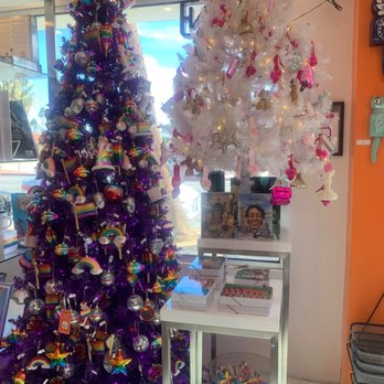Just Fabulous - So many cute ornaments to choose from - Cards & Stationery Near Me - Palm Springs, California