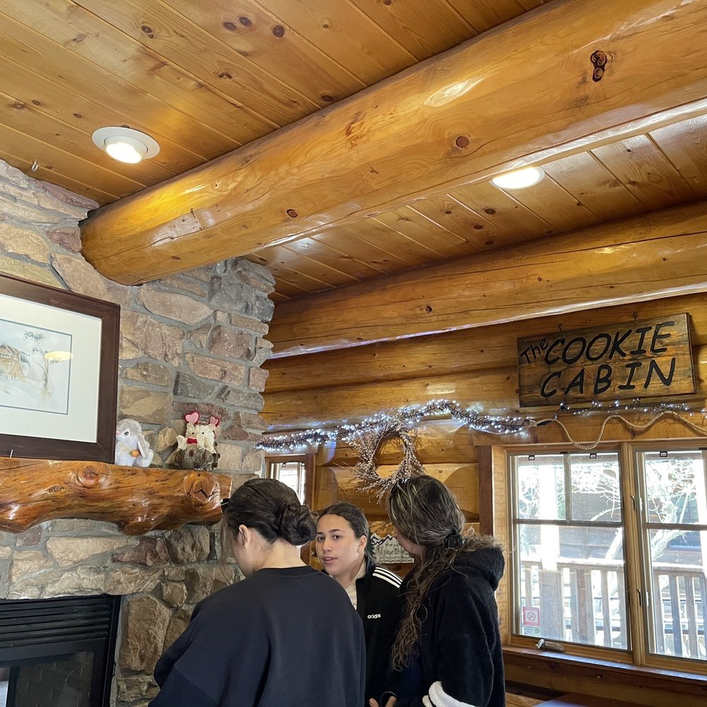 Mt Lemmon Cookie Cabin - Pizza Near Me - Mount Lemmon, Arizona Mt Lemmon Cookie Cabin - Pizza Near Me - Mount Lemmon, Arizona