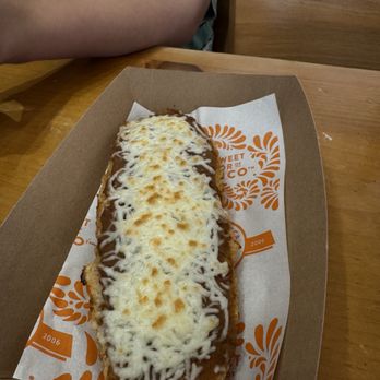 La Monarca Bakery & Cafe - Bakeries Near Me - Commerce, California