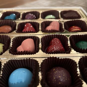 Albert's Petite Sweets - Chocolate assortment - Desserts Near Me - Long Beach, California Albert's Petite Sweets - Chocolate assortment - Desserts Near Me - Long Beach, California