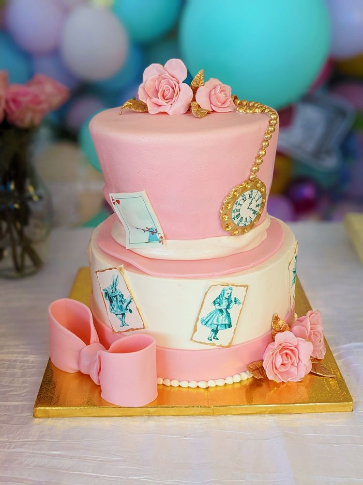 ELITE CAKES Updated September 2024 6633 N Mesa St, El Paso, Texas Custom Cakes Phone