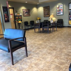 YRMC Physician Care - Nice open waiting area for patients.