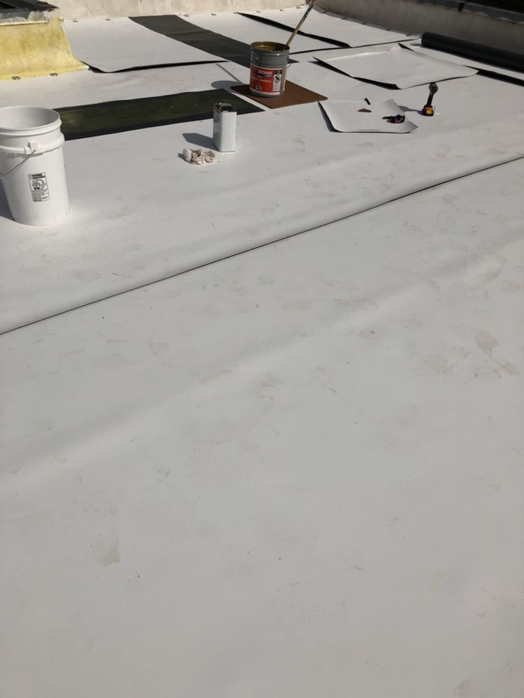 Slide of Rivas Construction & Roofing