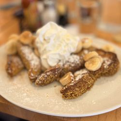Mad Rooster Cafe - Kenosha - Crispy-Crunchy French Toast