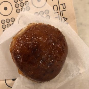 Doughnut Plant - Creme brûlée donut - Donuts Near Me - New York, New York Doughnut Plant - Creme brûlée donut - Donuts Near Me - New York, New York