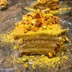 Pistachio Tiramisu, Bee Pollen