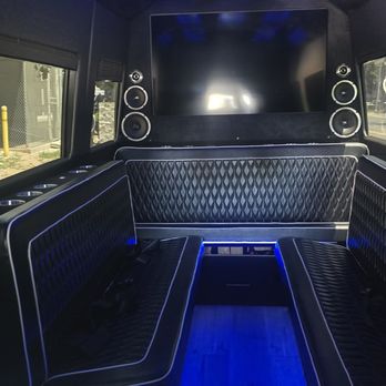 Quality Car Service - Limos Near Me Quality Car Service - Limos Near Me