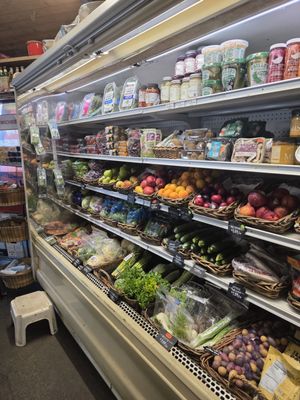 DeLuca's Market by null