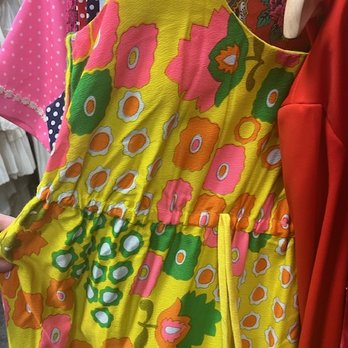 Bumble Boutique - Used, Vintage & Consignment Near Me - Eugene, Oregon