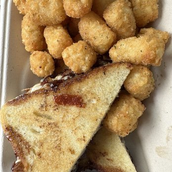 Oozey B's Grilled Cheese - Maple Bacon Grilled Cheese & Tater Tots - Food Trucks Near Me - Lathrop, California Oozey B's Grilled Cheese - Maple Bacon Grilled Cheese & Tater Tots - Food Trucks Near Me - Lathrop, California