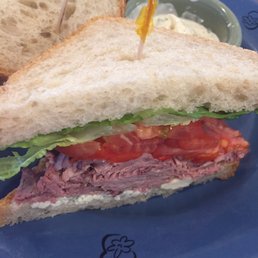 Roast Beef Gorgonzola Sandwich