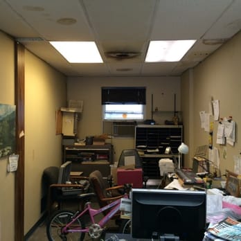Broadway Auto Glass - No frills but good priced - Auto Glass Services Near Me - Saint Louis, Missouri Broadway Auto Glass - No frills but good priced - Auto Glass Services Near Me - Saint Louis, Missouri