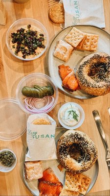 Lazy Susan by null
