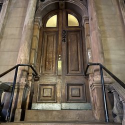 Bar Centrale - Hidden entrance with no sign