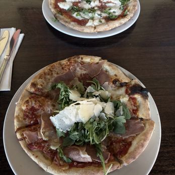 Novo Cafe - Rugola Pizza - Italian Near Me - Burbank, California Novo Cafe - Rugola Pizza - Italian Near Me - Burbank, California