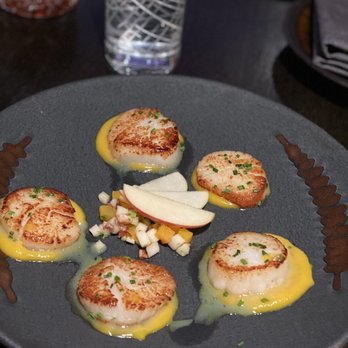 Gordon Ramsay Hell's Kitchen - Seared Scallops - Steakhouses Near Me - Stateline, Nevada