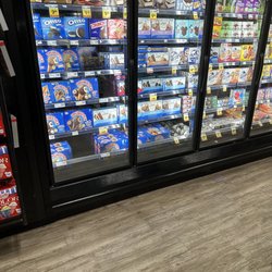 Save Mart - .....