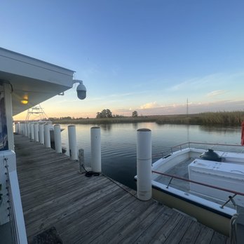 Half Shell Dockside - Sunset - Bars Near Me - Apalachicola, Florida