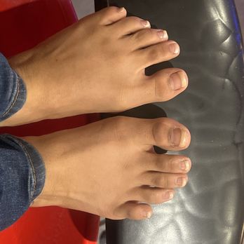 Luxsis Nail Spa - The color is French clear and gold but low yellowish I love it and the massage was amazing - Nail Salons Near Me - North Aurora, Illinois