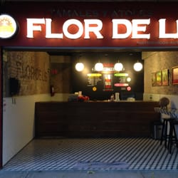 Tamales Flor de Lis