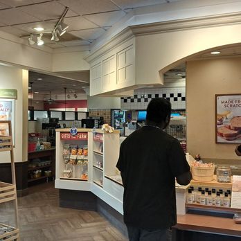 Bob Evans - Counter - American Near Me - Romulus, Michigan