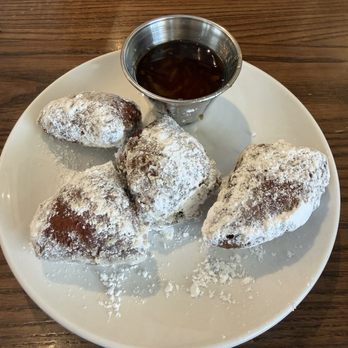 Another Broken Egg Cafe - 1/2 Order of Biscuit Beignets - Southern Near Me - El Paso, Texas