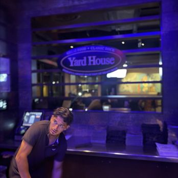 Yard House - Front entrance area - New American Near Me - Sacramento, California Yard House - Front entrance area - New American Near Me - Sacramento, California